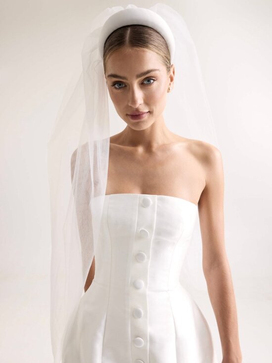 KHYA Studios Valentina Veil main image 4